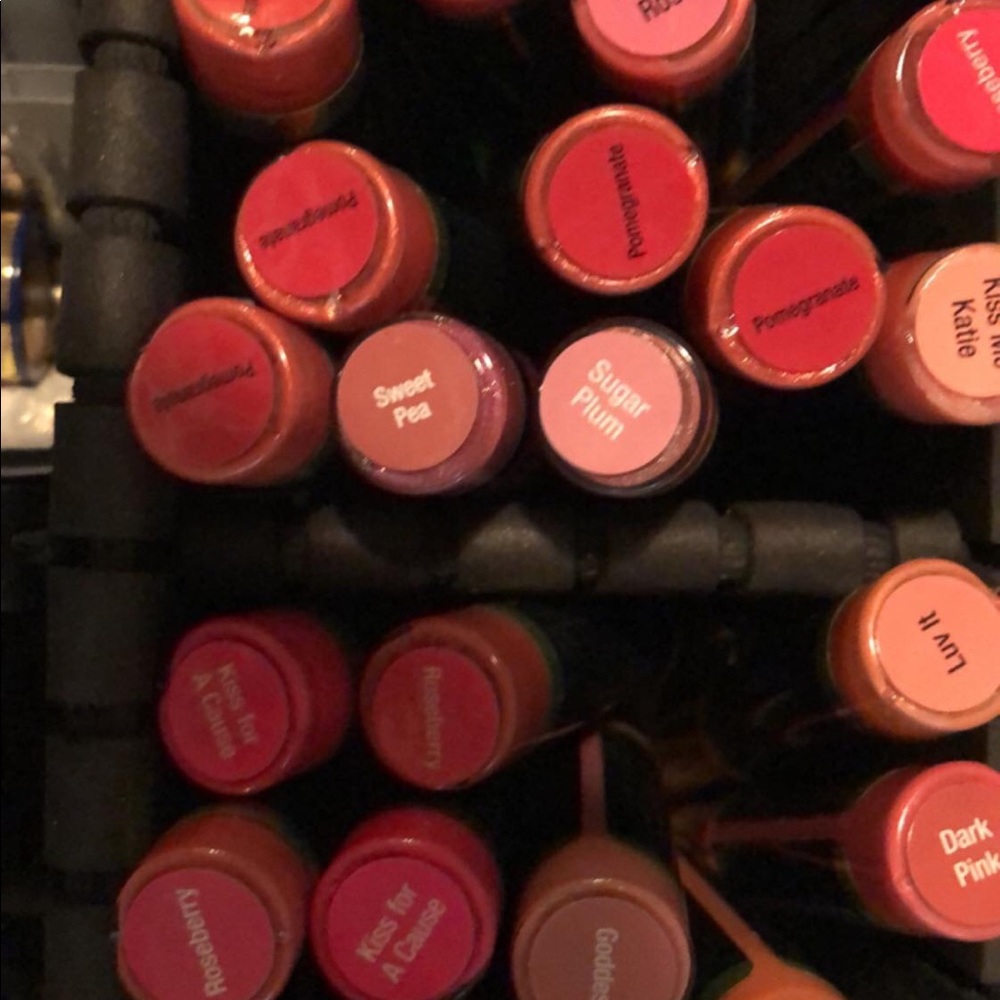 LipSense - Picture 2 of 6